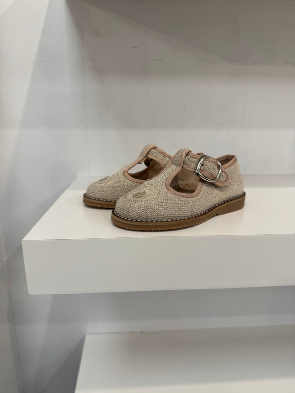 Don Louis Linen Embroidered T Bar