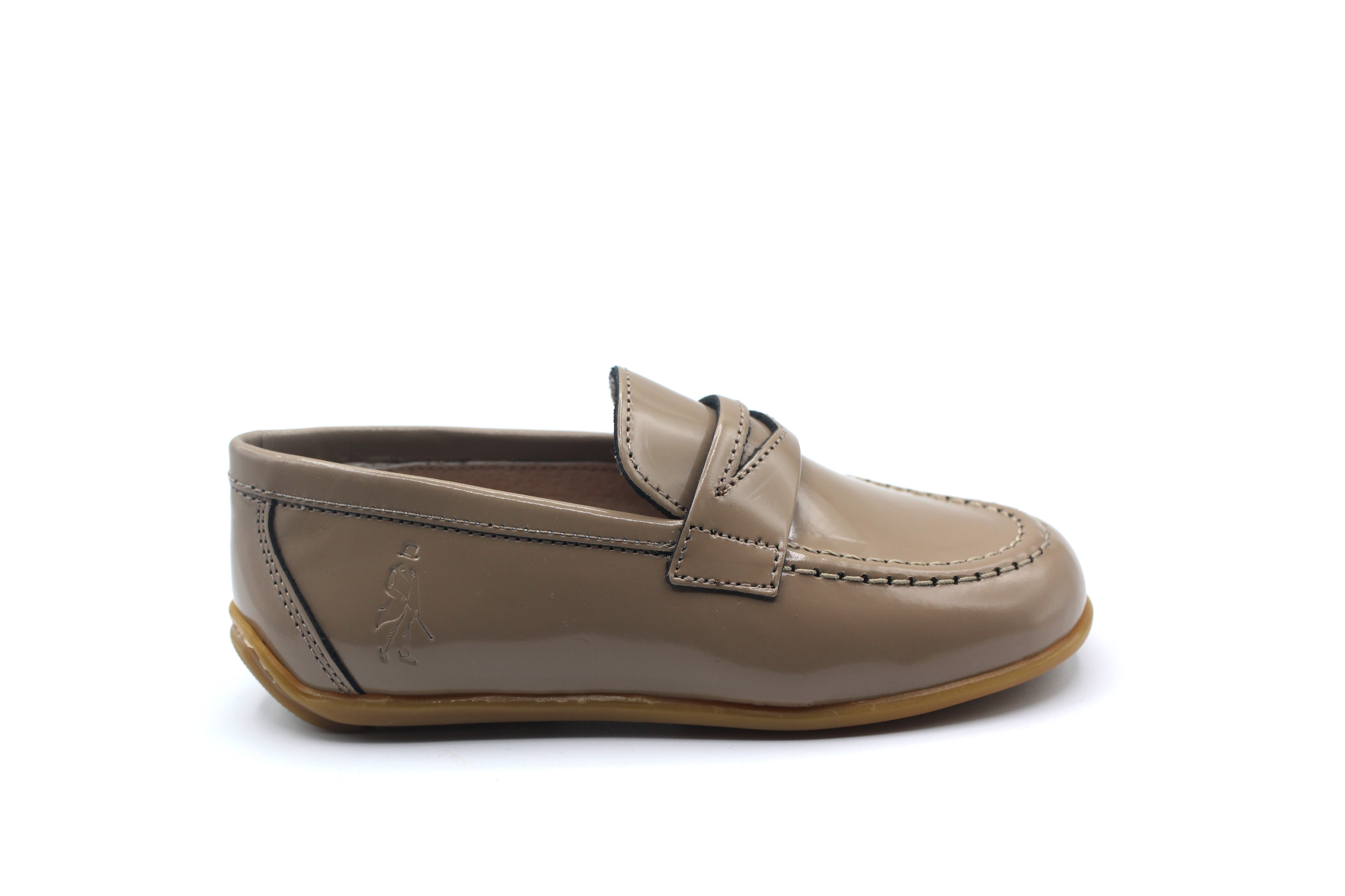loafer taupe